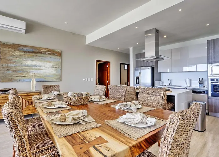 Luxe Cabo W/ Ocean Views + Amenities! Cabo San Lucas