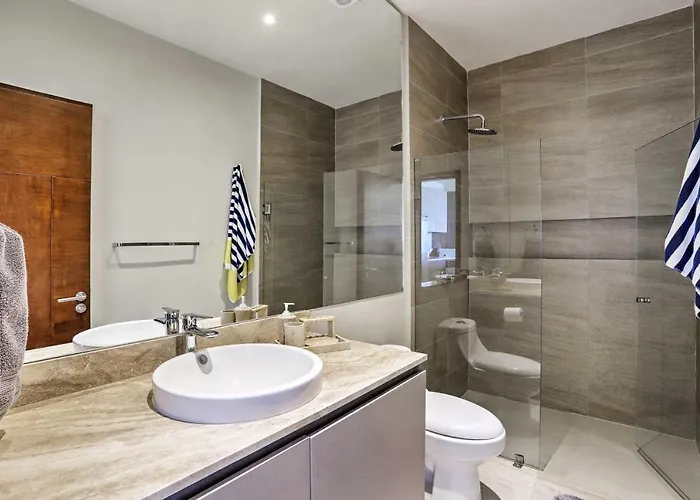 Luxe Cabo W/ Ocean Views + Amenities! Holiday home Cabo San Lucas